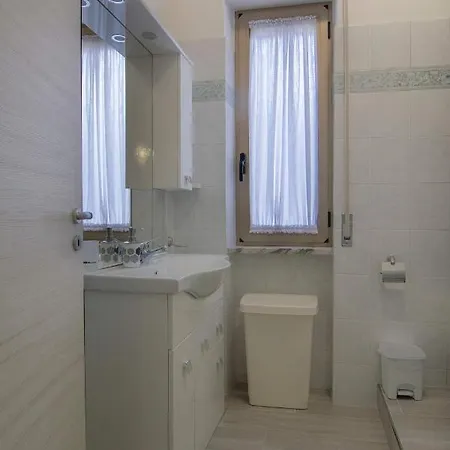 Apartment Da Emiliano Paestum